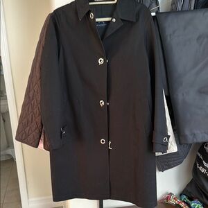 Burberry Black Single-Breasted Trench Coat with Silver Hardware